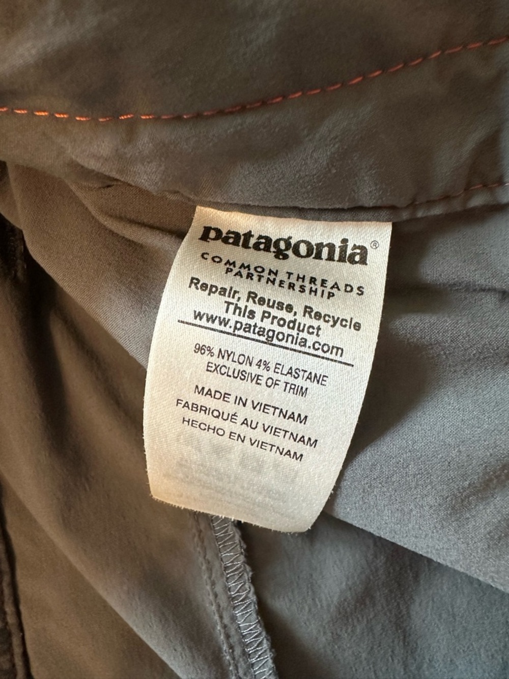 Men's Patagonia Grey Quandry Cargo Performace Pants - Picture 7 of 7